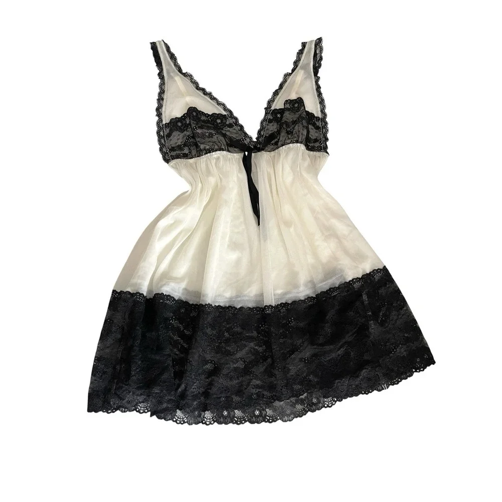 NWT Victoria's Secret Y2K Lace Babydoll Chemise Nightgown Sheer Romantic Sz M